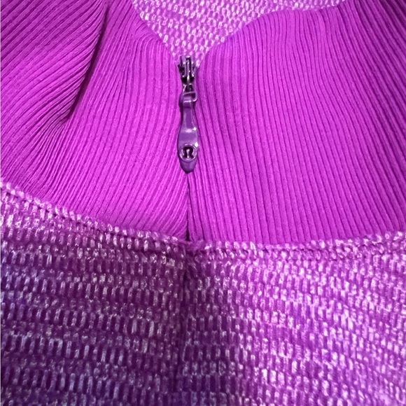 Lululemon Runderful half-zip pullover - Picture 3 of 7